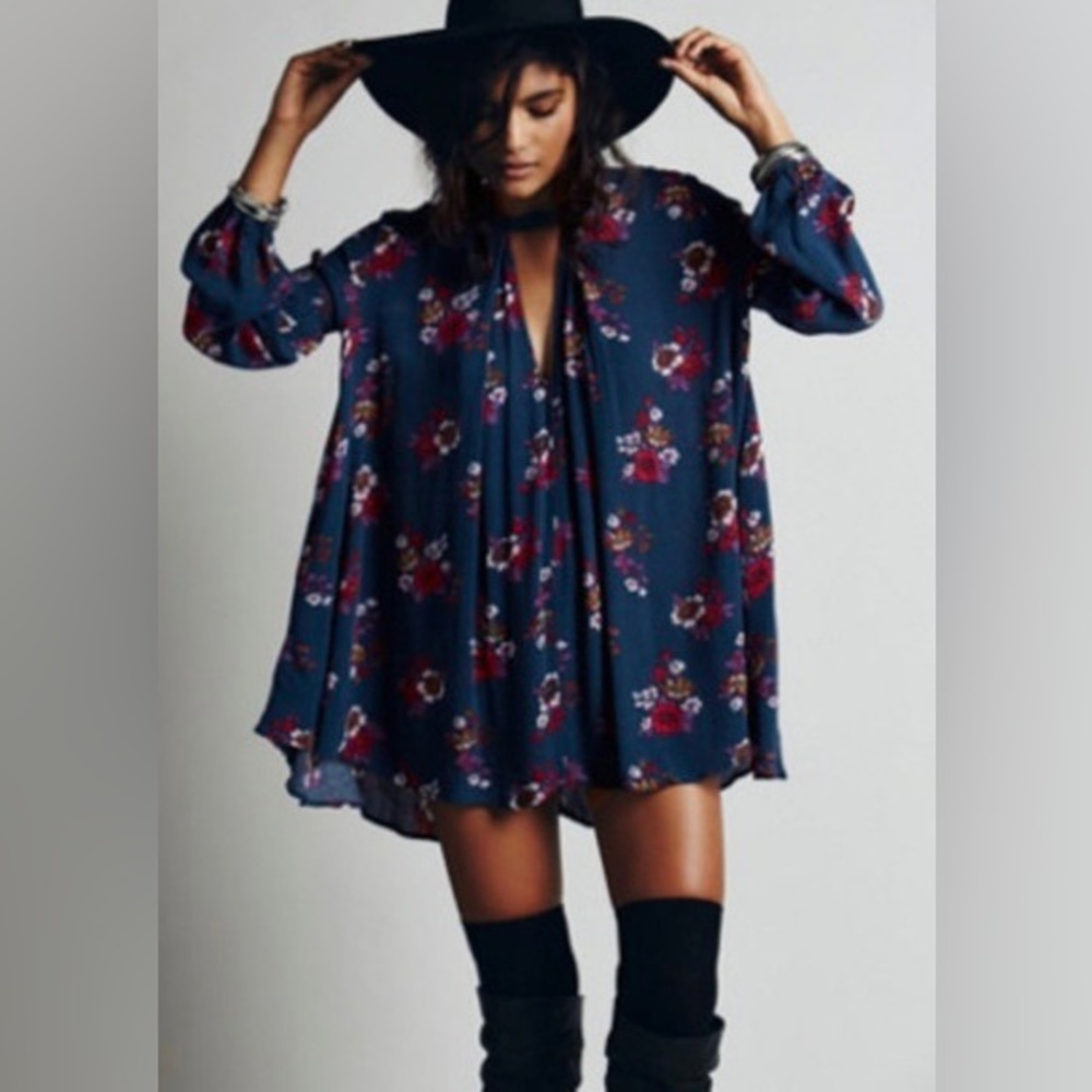 Free People Jade Retro Swing Tunic Blue Floral Short Dress with Long Sleeves